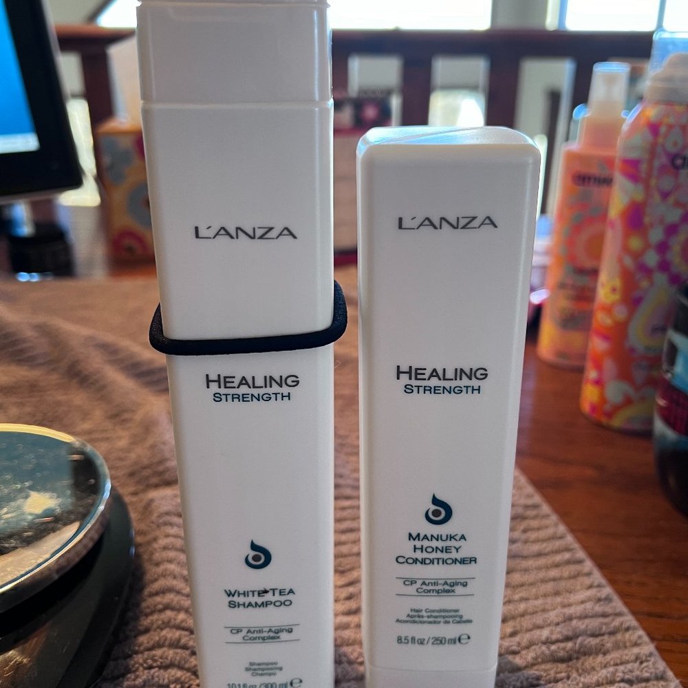 L'ANZA Healing Strength White Tea Shampoo and Manuka Honey Conditioner